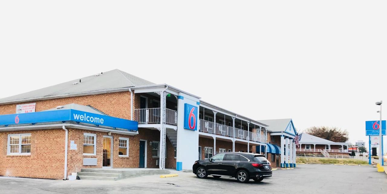 Motel 6-Falls Church, Va - Arlington Boulevard Dış mekan fotoğraf